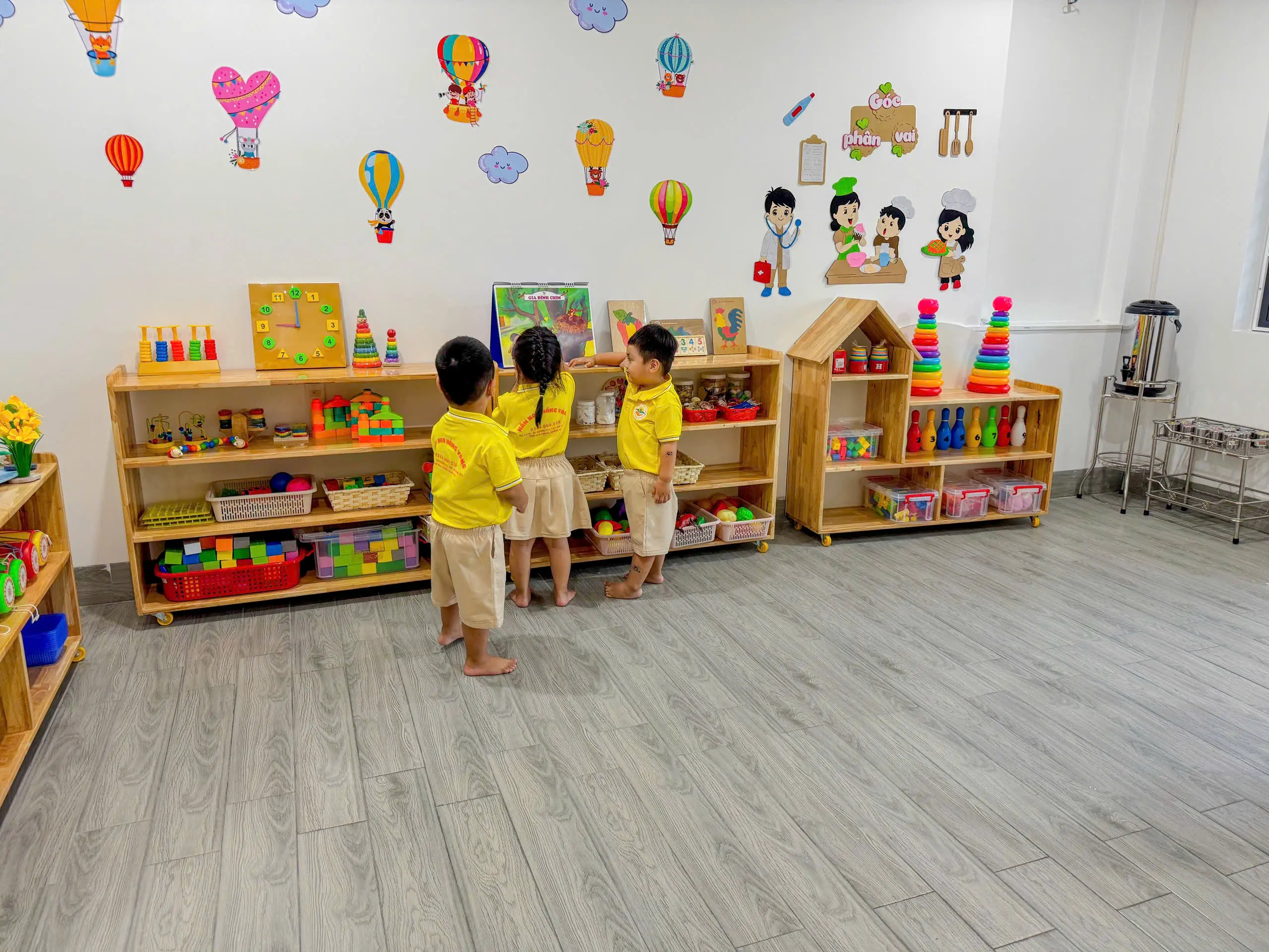 Trường Mầm non Nắng Vàng